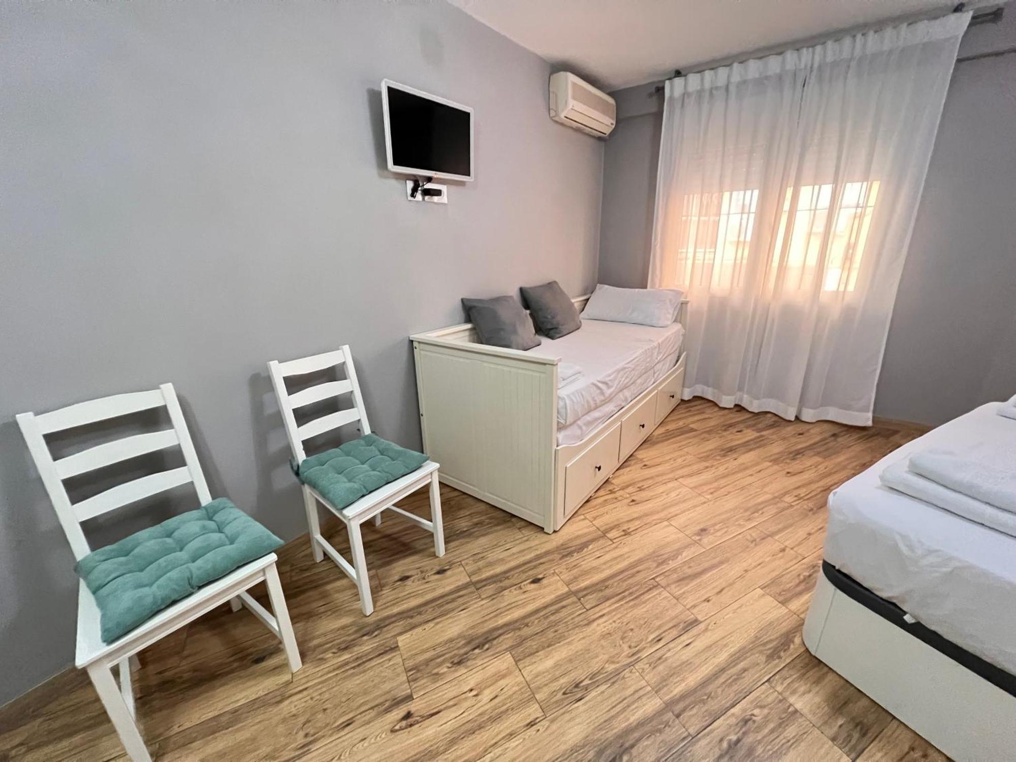 Nuestra Casita De Marmoles Parking Incluido 2 Bicis Gratis Leilighet Málaga Eksteriør bilde